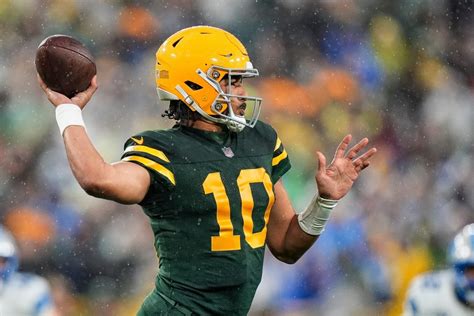 NFL Top Plays Based on Betting Splits, Power Ratings and .